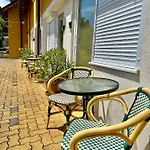 Appartementhaus 5. Jahreszeit 아파트
