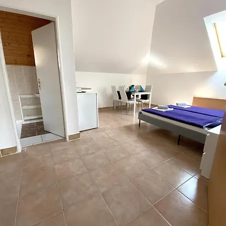 Apartamento Appartementhaus 5. Jahreszeit Hévíz