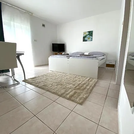 Appartementhaus 5. Jahreszeit Appartement Hévíz