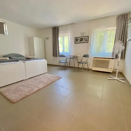 Appartementhaus 5. Jahreszeit Apartamento *